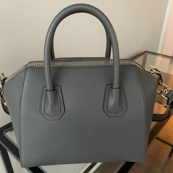 Givenchy Small Antigona Bag - Picture 2 of 6